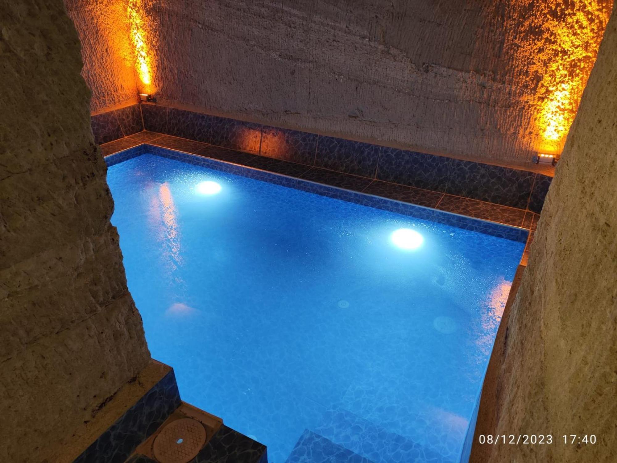 My Cave Suites نفسهير المظهر الخارجي الصورة
